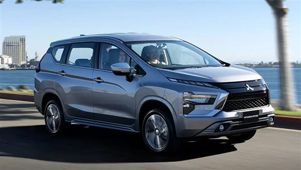 ميتسوبيشي إكسباندر