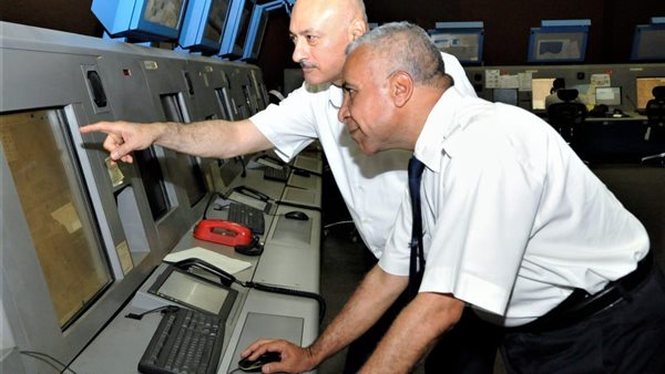 وزير الطيران