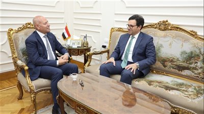 محافظ القاهرة: خطة لإحياء منطقة المسارح بميدان العتبة وربطها بحديقة الأزبكية لتقديم تجربة ثقافية وترفيهية