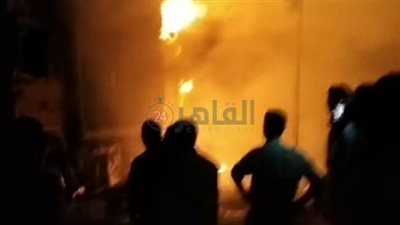 حريق يلتهم تريلا محملة بـ التبن في الفيوم