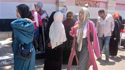 خلال أداء امتحان الفيزياء.. إصابة 6 طلاب وطالبات بحالات إغماء وإعياء في البحيرة