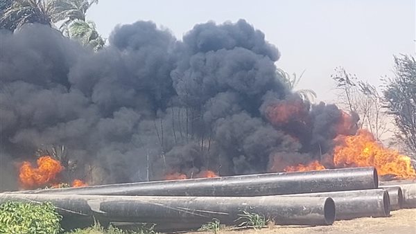 جانب من الحريق