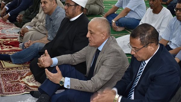 محافظ الأقصر يحتفل