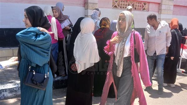 طلاب الثانوية العامة