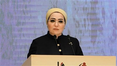 قلوبنا تعتصر ألمًا.. انتصار السيسي توجه بتقديم الدعم النفسي والمادي لأهالي ضحايا حادث المنوفية