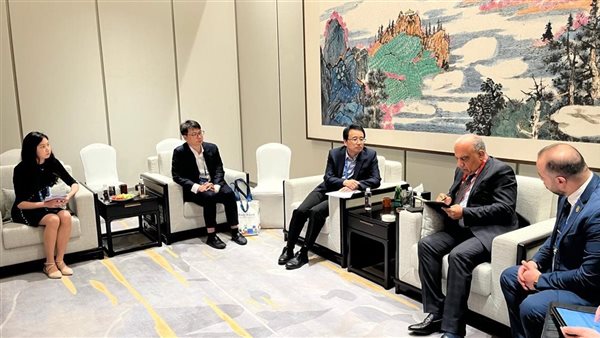 خلال اللقاء