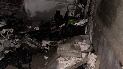 النار أكلت كل حاجة.. تفحم شقة داخل كمبوند خاص في القاهرة الجديدة| صور 