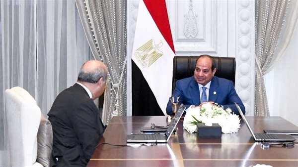 الرئيس السيسي ووزير
