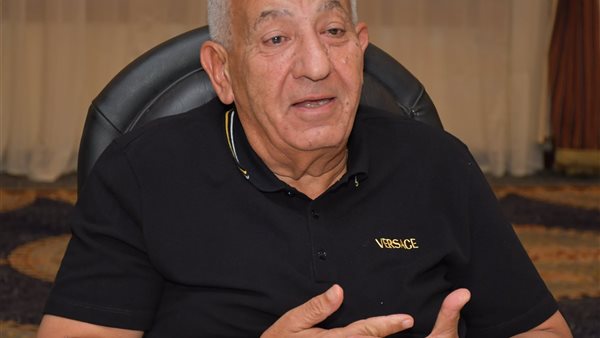 كامل أبو علي 