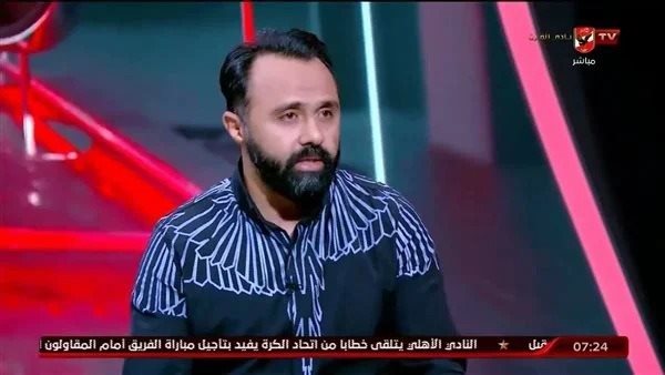 لاعب الأهلي 