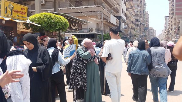 طلاب الثانوية العامة