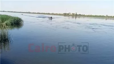 انتشال جثماني فتاتين من ضحايا غرق مركب بالنيل في المنيا.. واستمرار البحث عن آخرين 