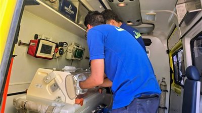 هيئة الإسعاف: نقل 5 أطفال مبتسرين من مستشفى أخميم المركزي بعد عطل مفاجئ في قسم الحضّانات