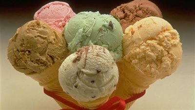طريقة عمل آيس كريم بـ 3 وصفات.. مذاق منعش بنكهات مختلفة