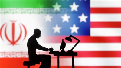 هاكرز إيرانيون يهددون بنشر رسائل إلكترونية لمسؤولين مقربين من ترامب 