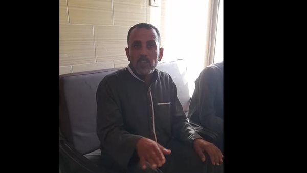  والد آيات إحدى ناجيات