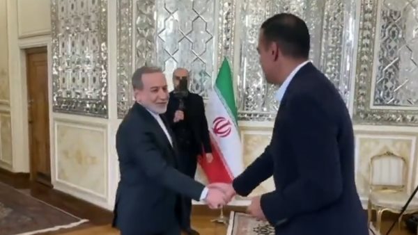 عباس عراقجي خلال