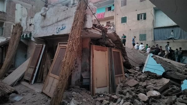 انهيار عقار من 3