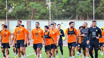 ظهوره الأول.. الرمادي يعلن تشكيل البنك الأهلي لمواجهة بتروجت