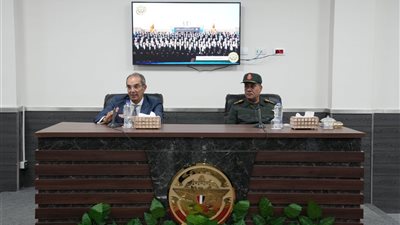 وزير الاتصالات يلتقي المتقدمين لمبادرة الرواد الرقميون بالأكاديمية العسكرية