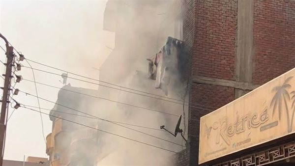 جانب من الحريق