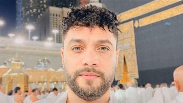 المطرب الراحل أحمد