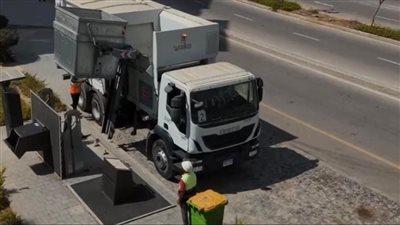جهاز العاصمة الإدارية يبدأ تشغيل منظومة جمع المخلفات الصلبة بالحي السكني الثالث