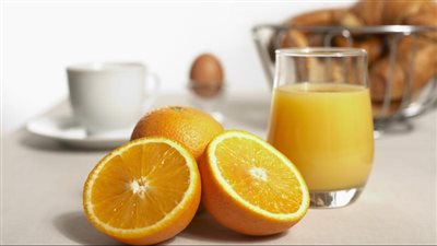 مشروب شائع على الإفطار يضر بصحة الأمعاء.. تعرف عليه 