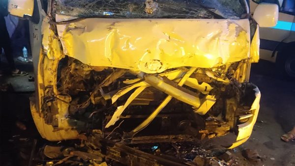 حادث تصادم بالطريق