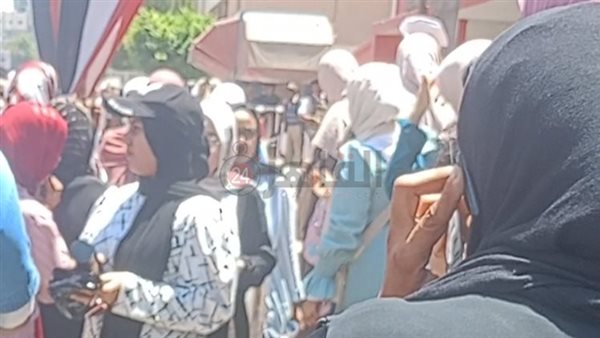 طالبات الثانوية العامة