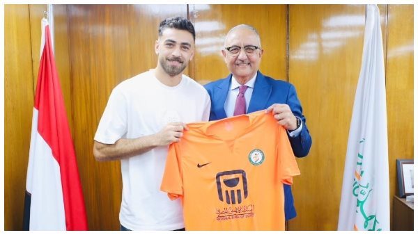 البنك الأهلي يضم