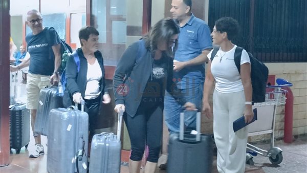 استقبال 271 رحلة