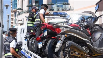 لمنع التكدسات المرورية.. محافظ الإسكندرية يكلف بالتحفظ على درجات بخارية