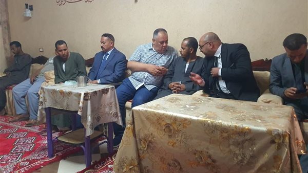 وفد نقابة البترول