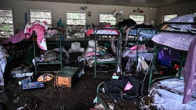 إنقاذ صبي من الموت بفضل الأسلاك الشائكة بمخيم مدمر نتيجة فيضانات تكساس