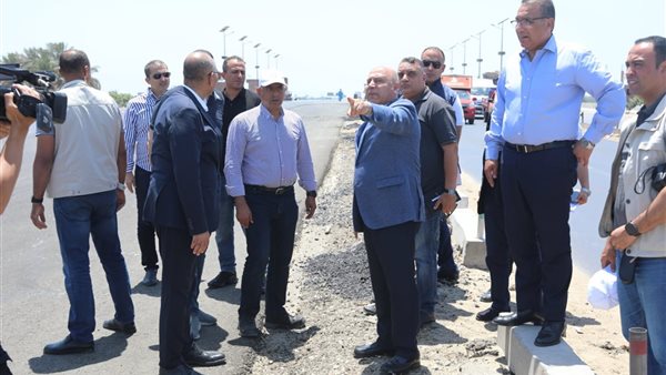 وزير النقل يتفقد