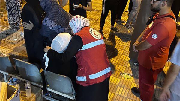 الهلال الأحمر يقدم