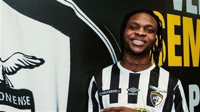 الزمالك يُبدي اهتمامه بـ تشيكو بانزا لاعب إستريلا دا أمادورا البرتغالي 