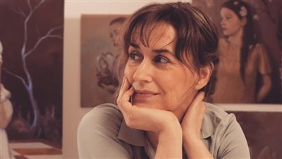 بعد واقعة مها الصغير.. من هي الفنانة التشكيلية ليزا لاش نيلسن؟