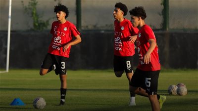 حسين عبد اللطيف والجهاز الفني لمنتخب 16 سنة يقيمون أداء 36 محترفا