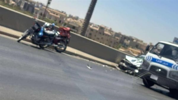 حادث تصادم سيارتين