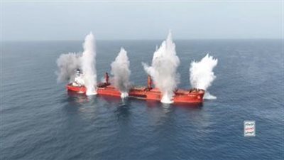 الحوثيون يعرضون مشاهد استهداف وإغراق السفينة ماجيك سيز في البحر الأحمر | فيديو