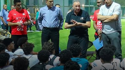 محمود الخطيب يؤازر منتخب مصر تحت 17 سنة استعدادًا لكأس العالم 