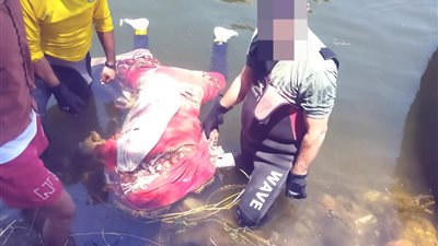 بعد غياب 4 أيام│ العثور على جثة عامل طافية بنهر النيل بسوهاج.. وشقيقه يرجّح سبب الوفاة 