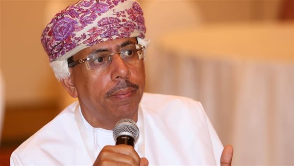  الدكتور عبد المنعم