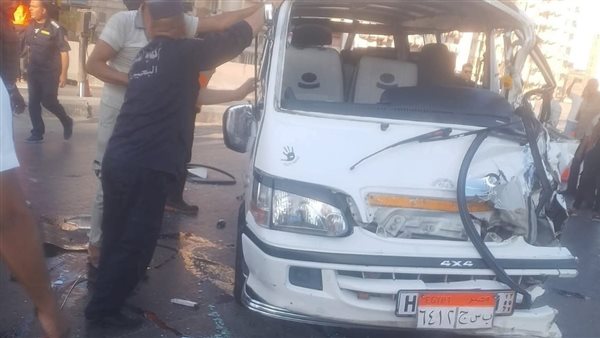 حادث تصادم على الطريق