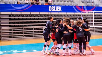 منتخب مصر يواجه بيرو لتحديد المركز الـ 21 في مونديال الكرة الطائرة