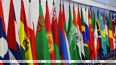 بيلاروسيا تسعى إلى العضوية الكاملة في مجموعة البريكس