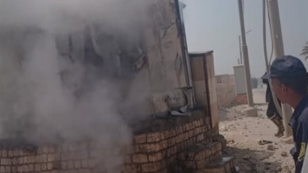 جانب من الحريق