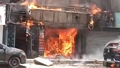 إصابة 4 أشخاص إثر حريق محل فطائر في باب الشعرية